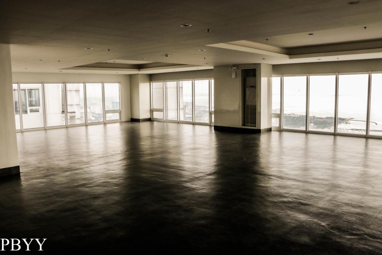 Stays At Green Residences 1 Studio Room Couples Bed With Complimentary Breakfast For 2 Manila Exterior foto